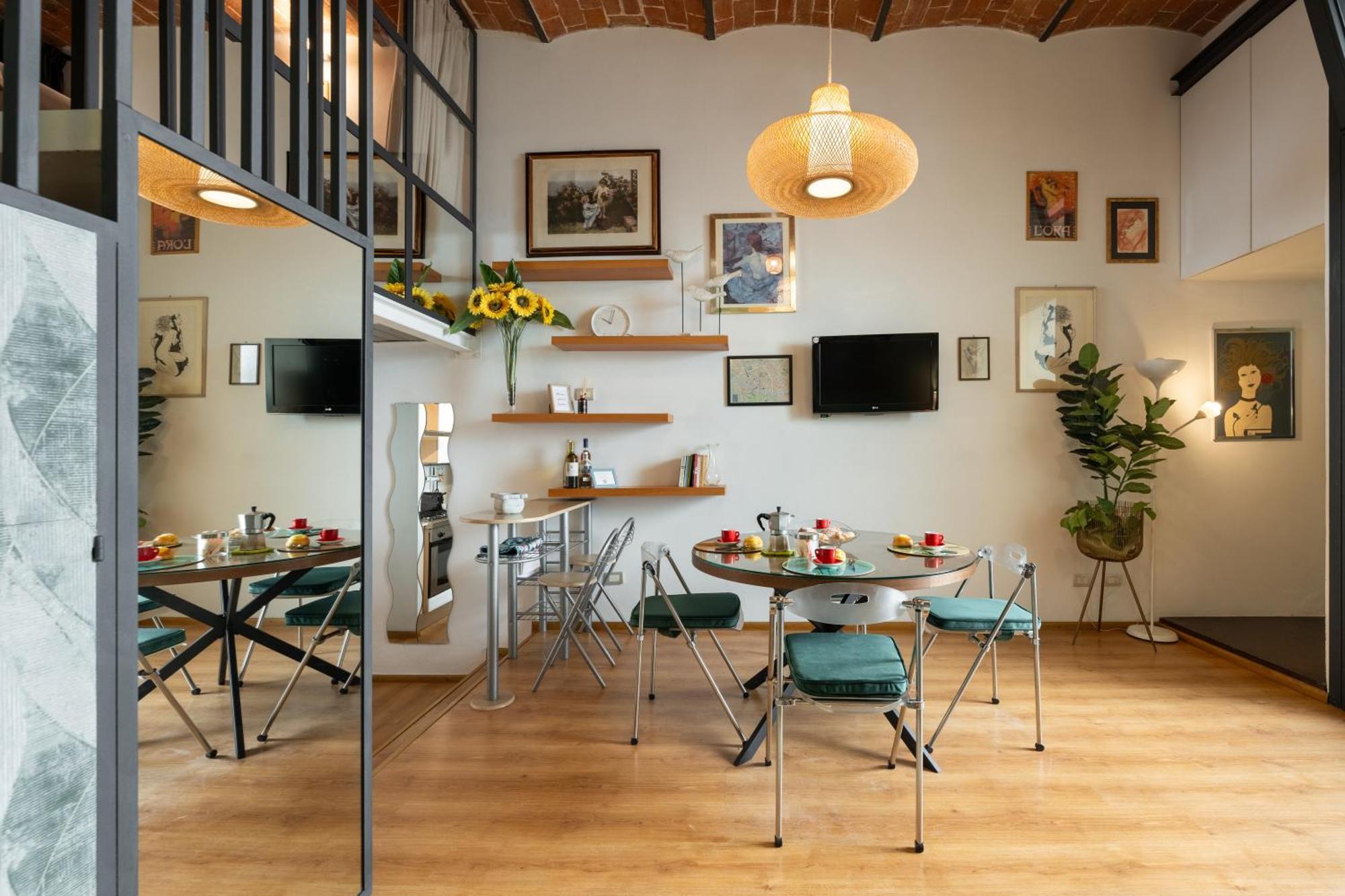 Via Cimabue 8B - Florence Charming Apartments - Metropolitan Loft In Florence - 20 Minute Walk To City Center - Excellent Base For Exploring - Less Than 5 Minute Walk To The Supermarket - Amazing Bakery On The Corner エクステリア 写真