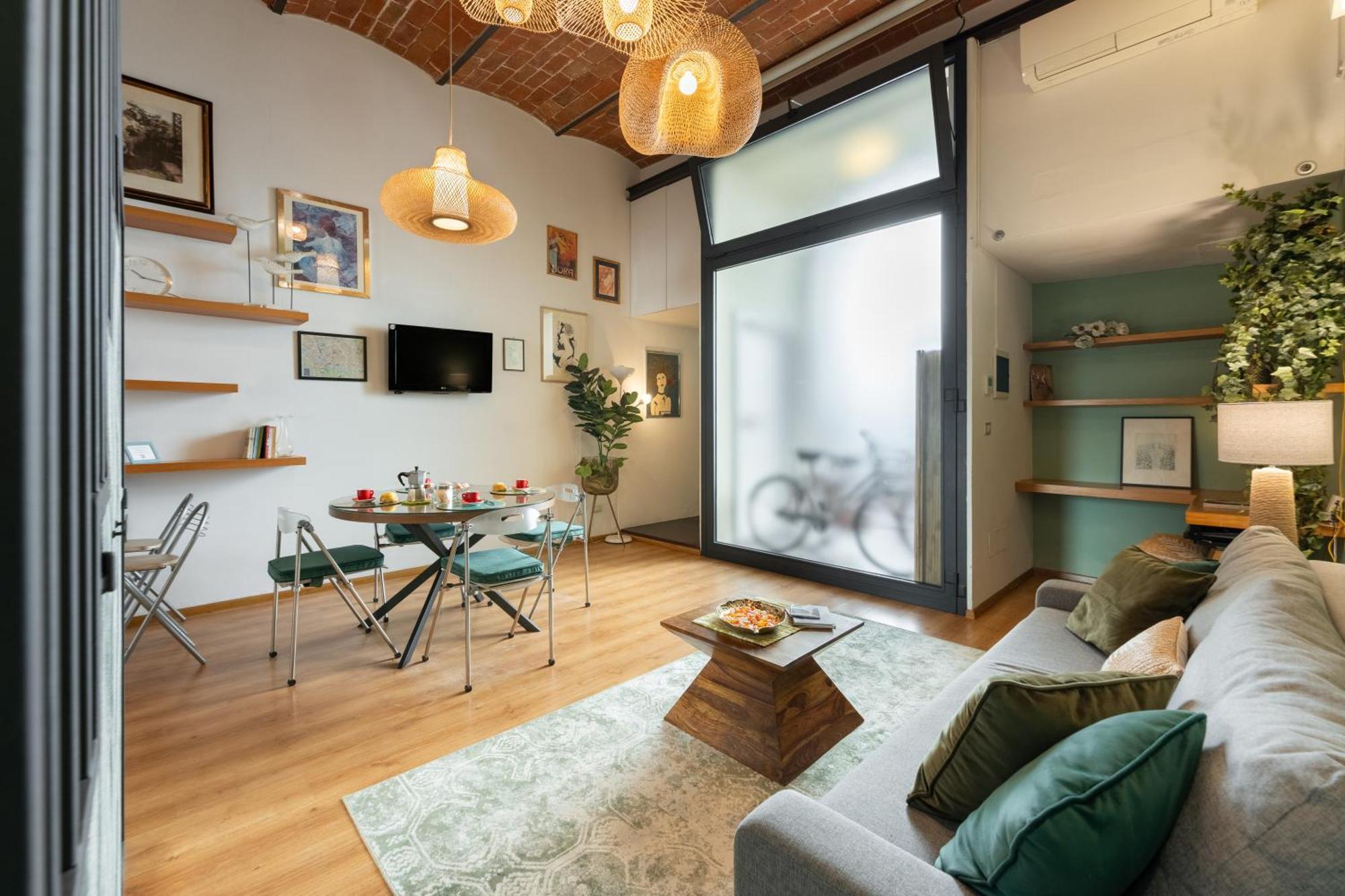 Via Cimabue 8B - Florence Charming Apartments - Metropolitan Loft In Florence - 20 Minute Walk To City Center - Excellent Base For Exploring - Less Than 5 Minute Walk To The Supermarket - Amazing Bakery On The Corner エクステリア 写真